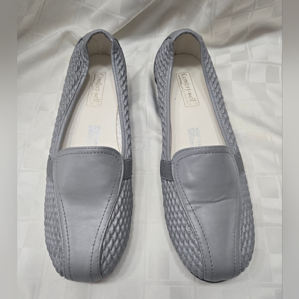 Beacon - Comfory Well - Gray Slip On Loafers. Size 10M